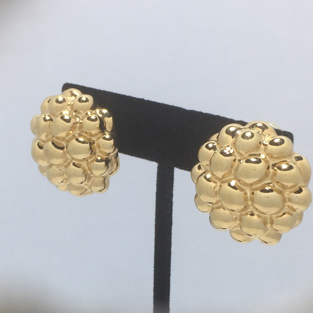Gold Tone Ciner Clip-on Earrings